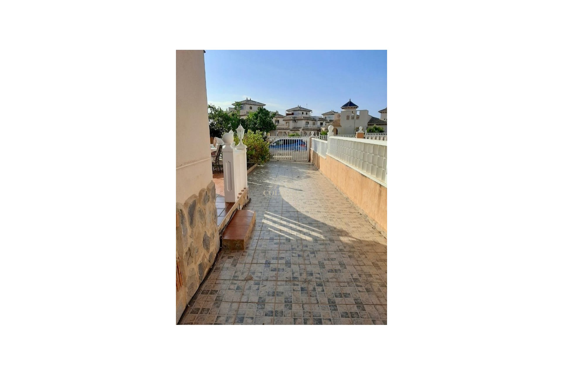 Alquiler - Adosado -
Cabo Roig