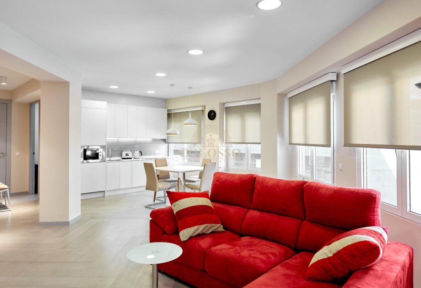 Alquiler - Apartamento -
Alicante - Centro