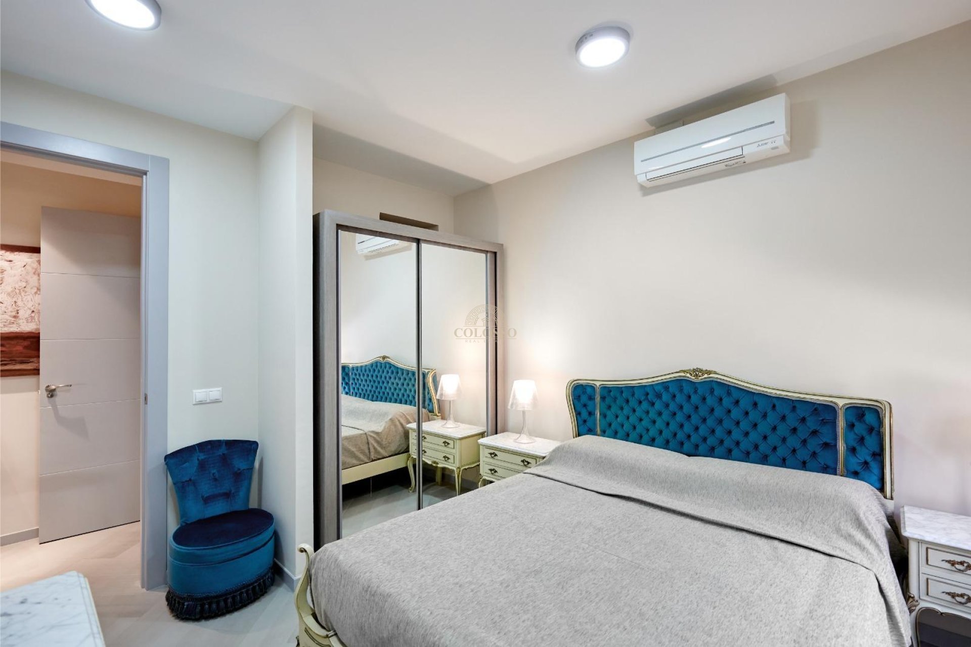 Alquiler - Apartamento -
Alicante - Centro