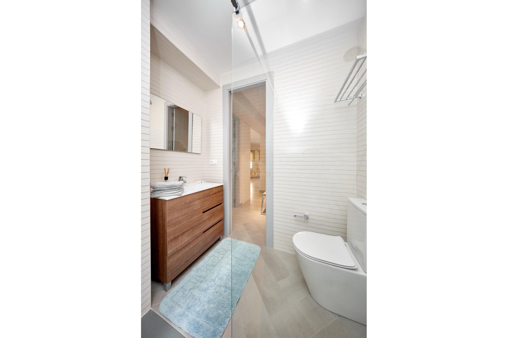 Alquiler - Apartamento -
Alicante - Centro