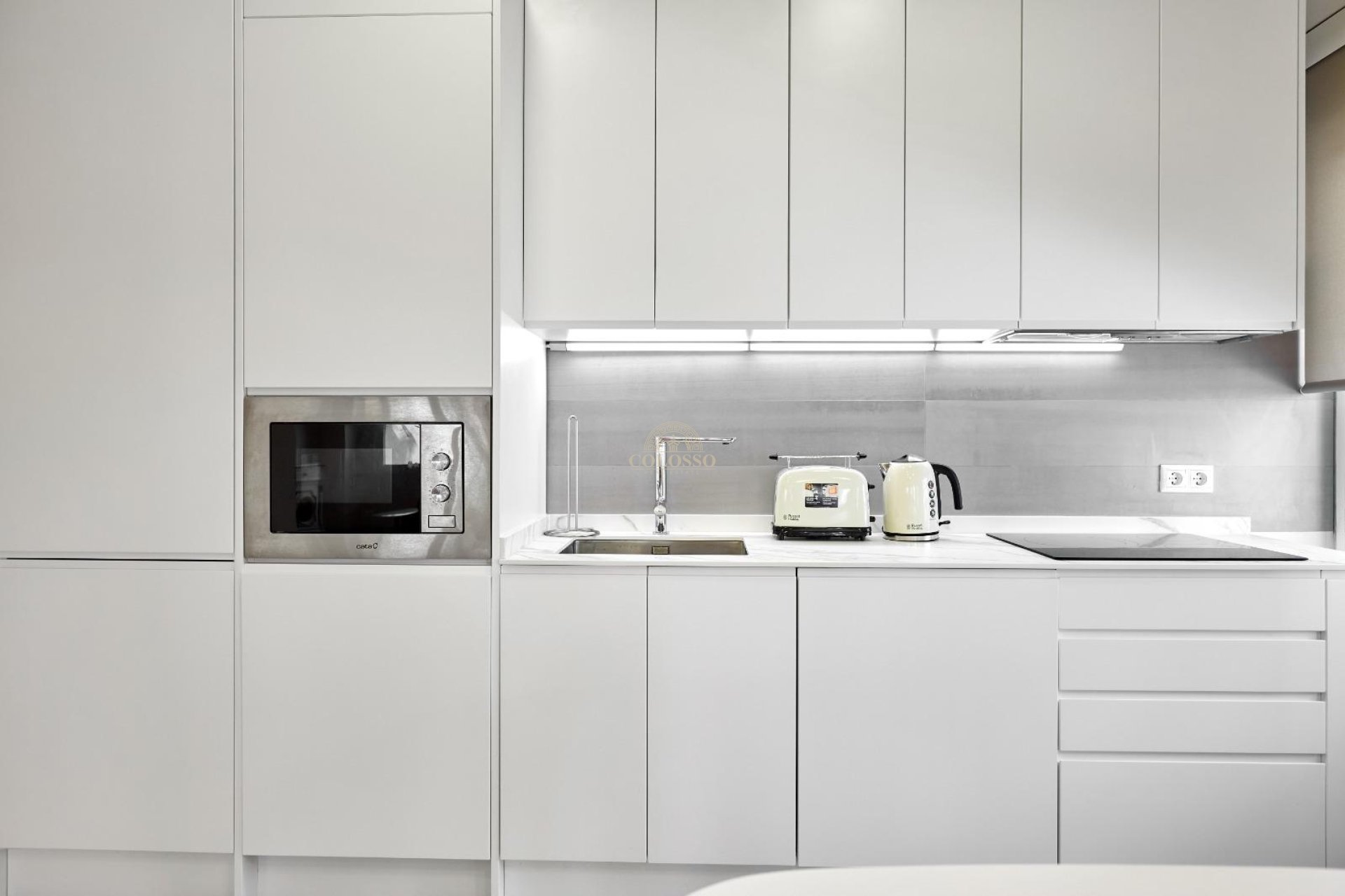 Alquiler - Apartamento -
Alicante - Centro
