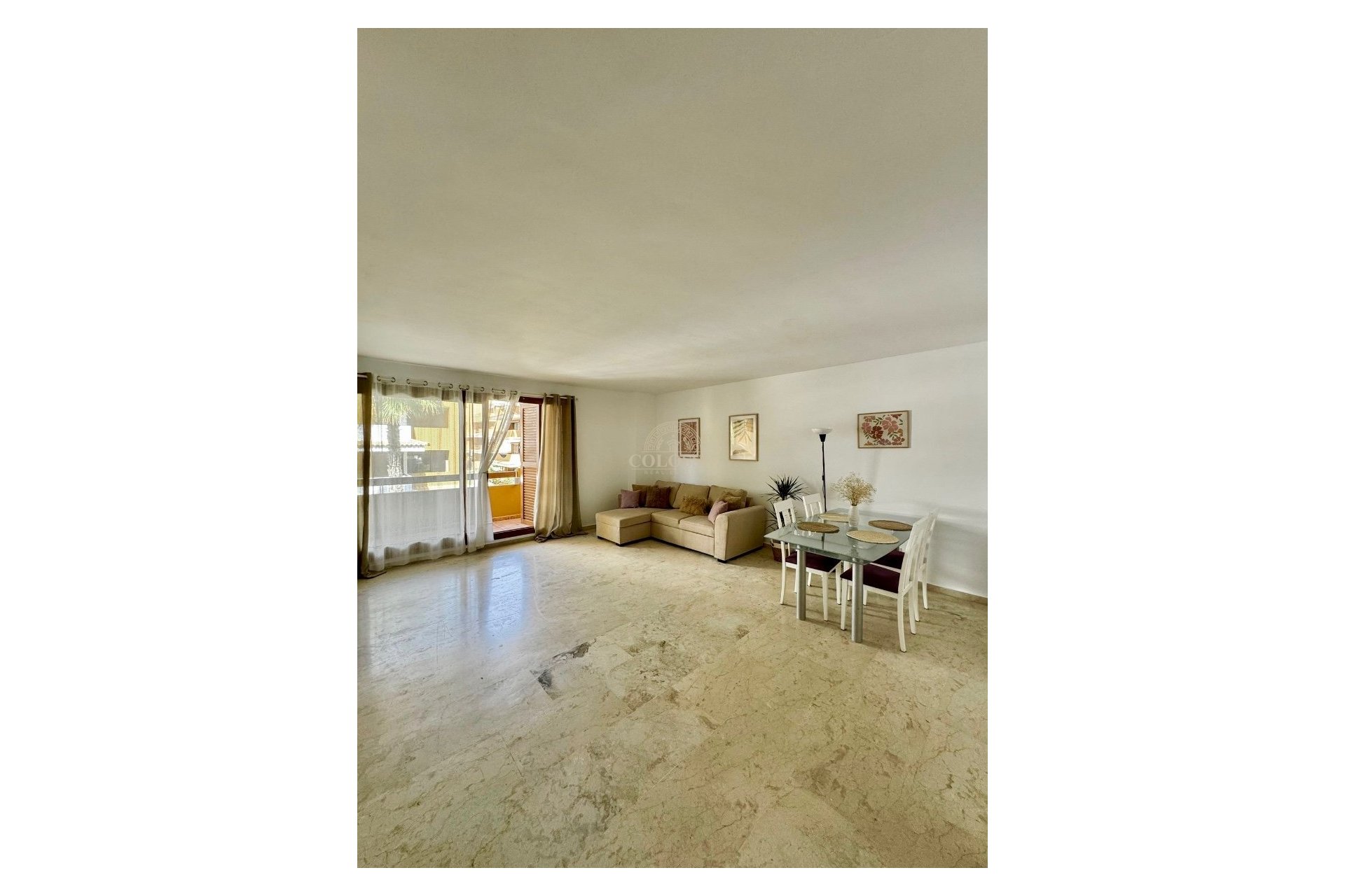 Alquiler - Apartamento / piso -
Orihuela Costa - Punta Prima