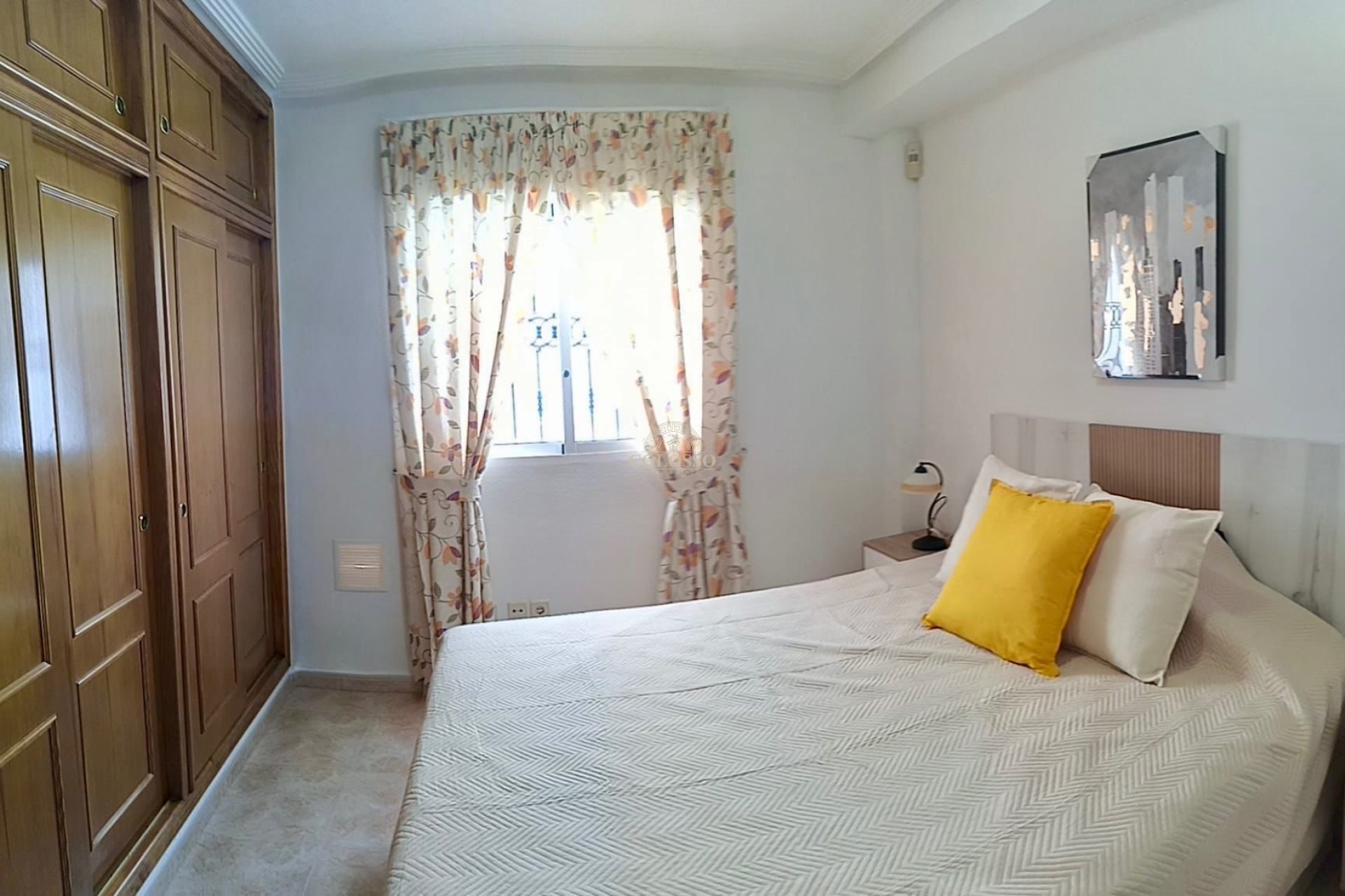 Alquiler - Apartamento / piso -
Orihuela Costa
