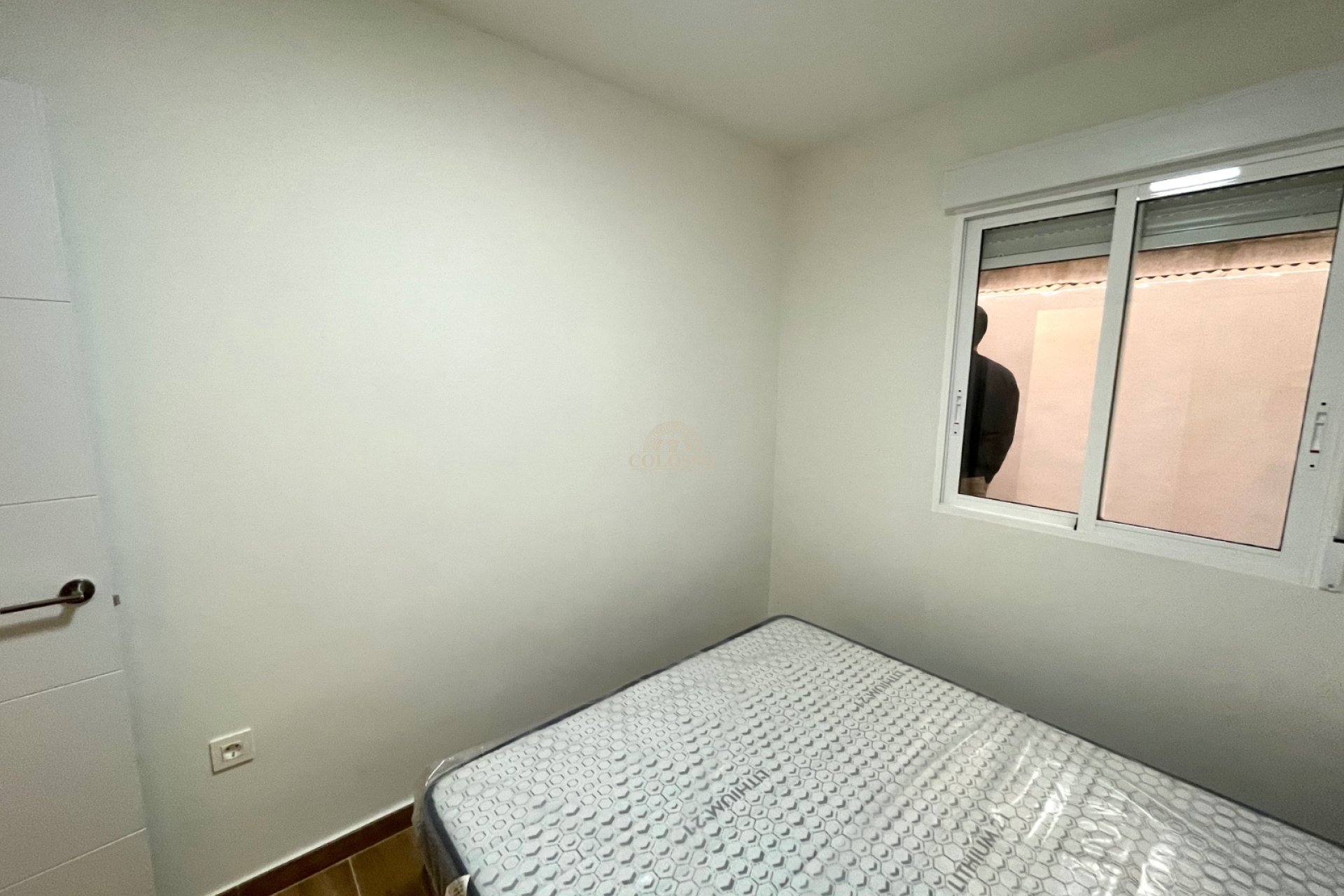 Alquiler - Apartamento / piso -
Torrevieja - Playa de los Locos
