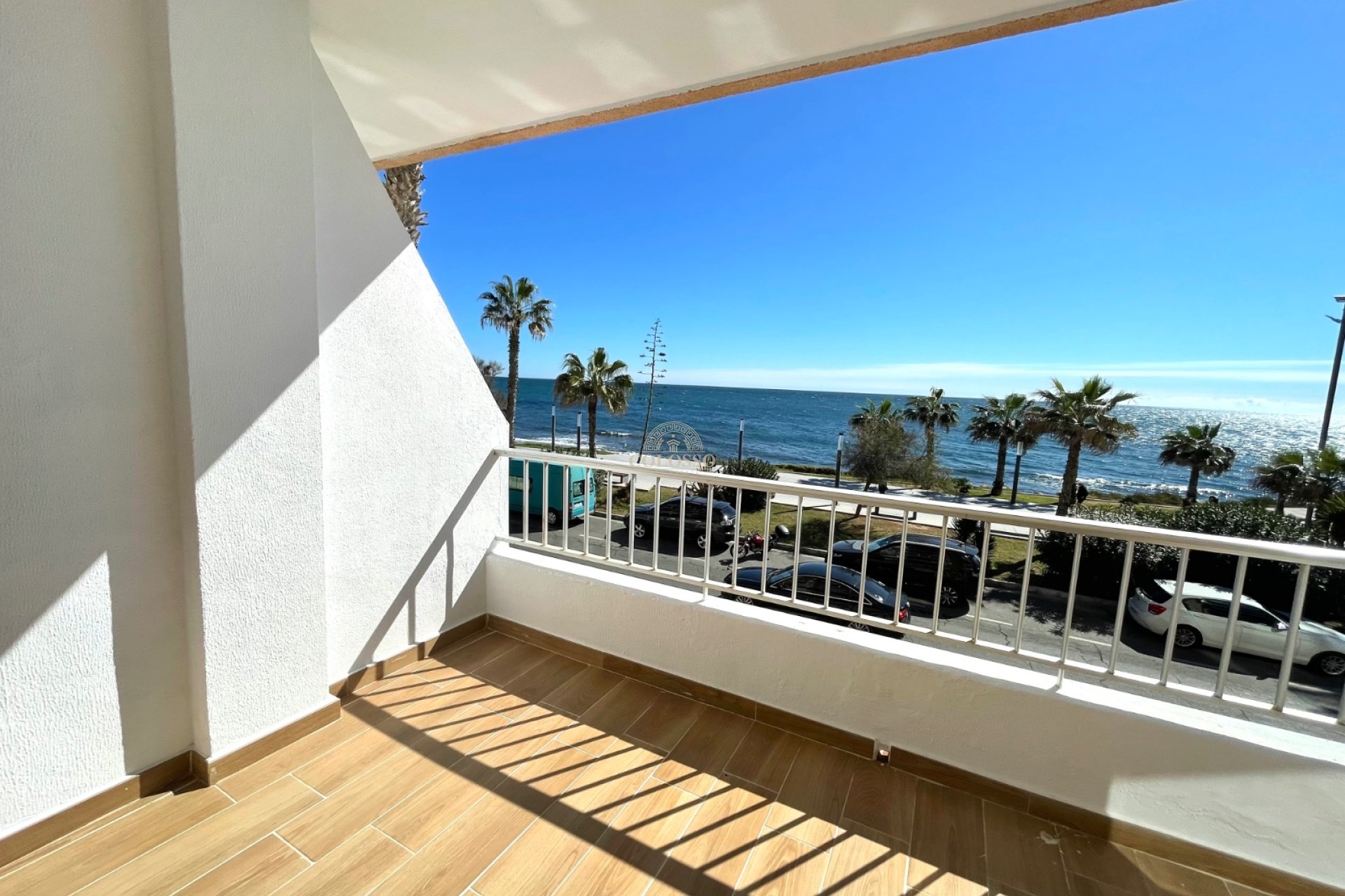 Alquiler - Apartamento / piso -
Torrevieja - Playa de los Locos