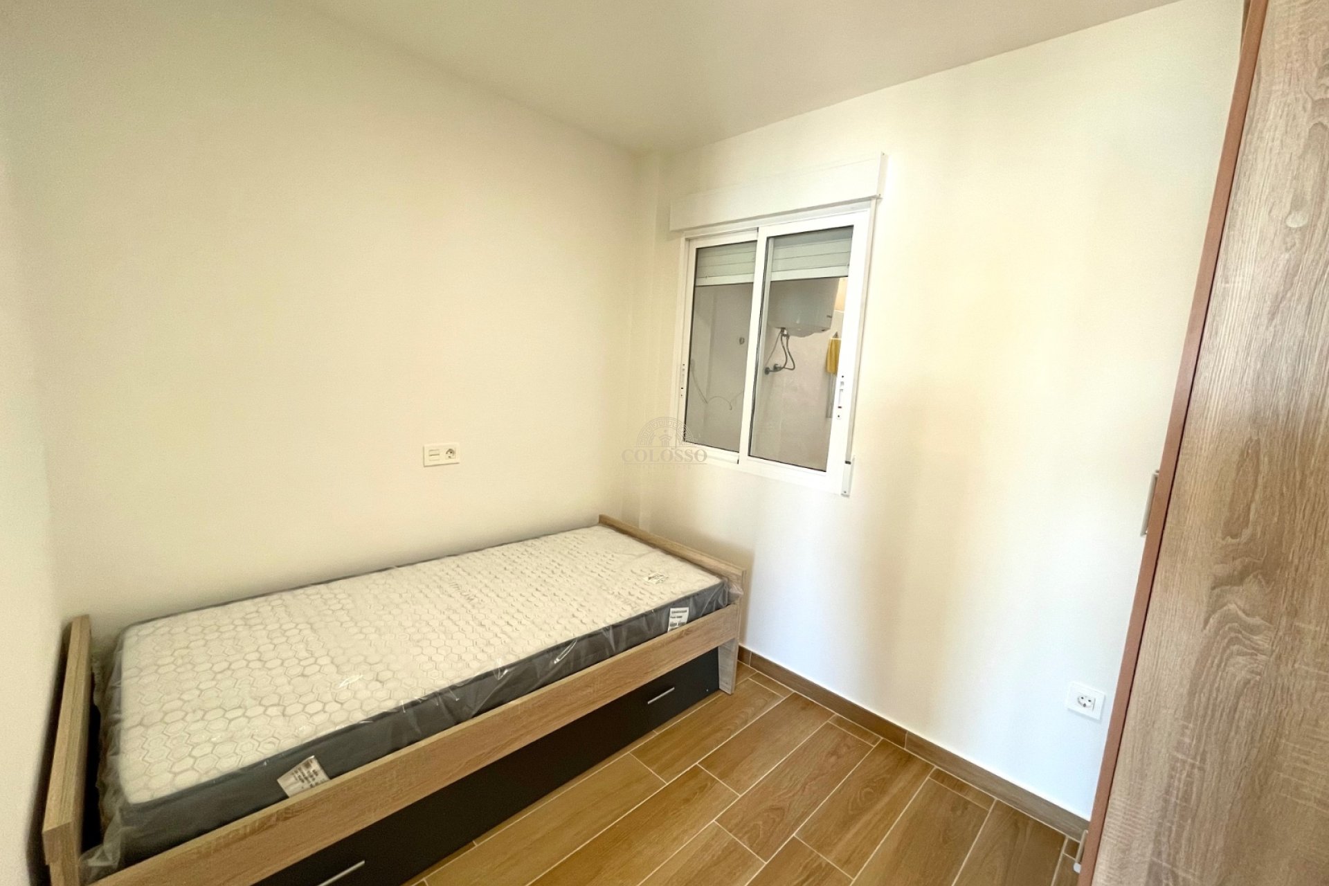 Alquiler - Apartamento / piso -
Torrevieja - Playa de los Locos
