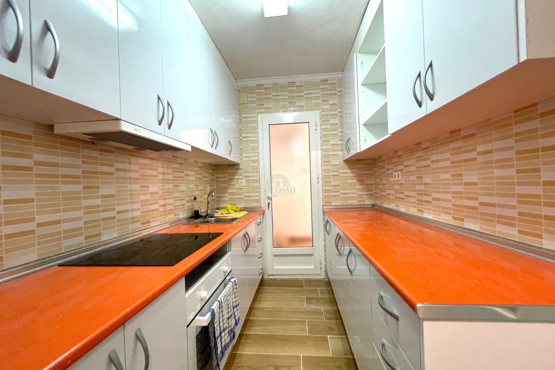 Alquiler - Apartamento / piso -
Torrevieja - Playa de los Locos