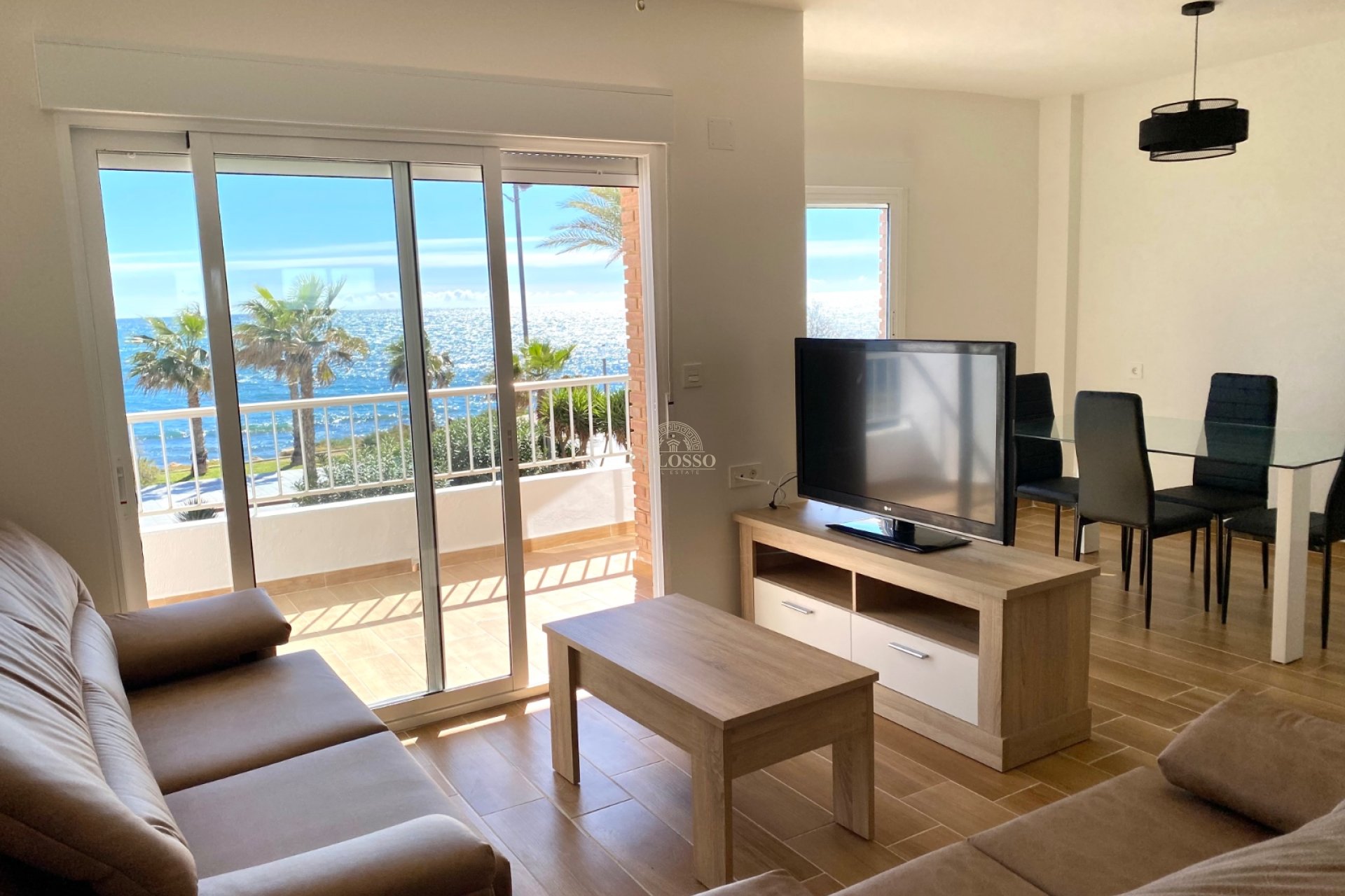 Alquiler - Apartamento / piso -
Torrevieja - Playa de los Locos