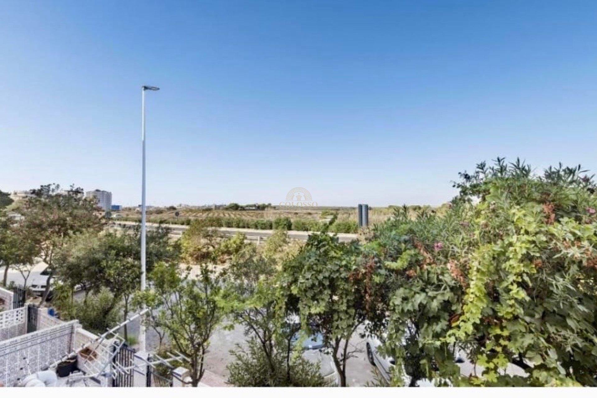 Alquiler - Apartamento / piso -
Torrevieja