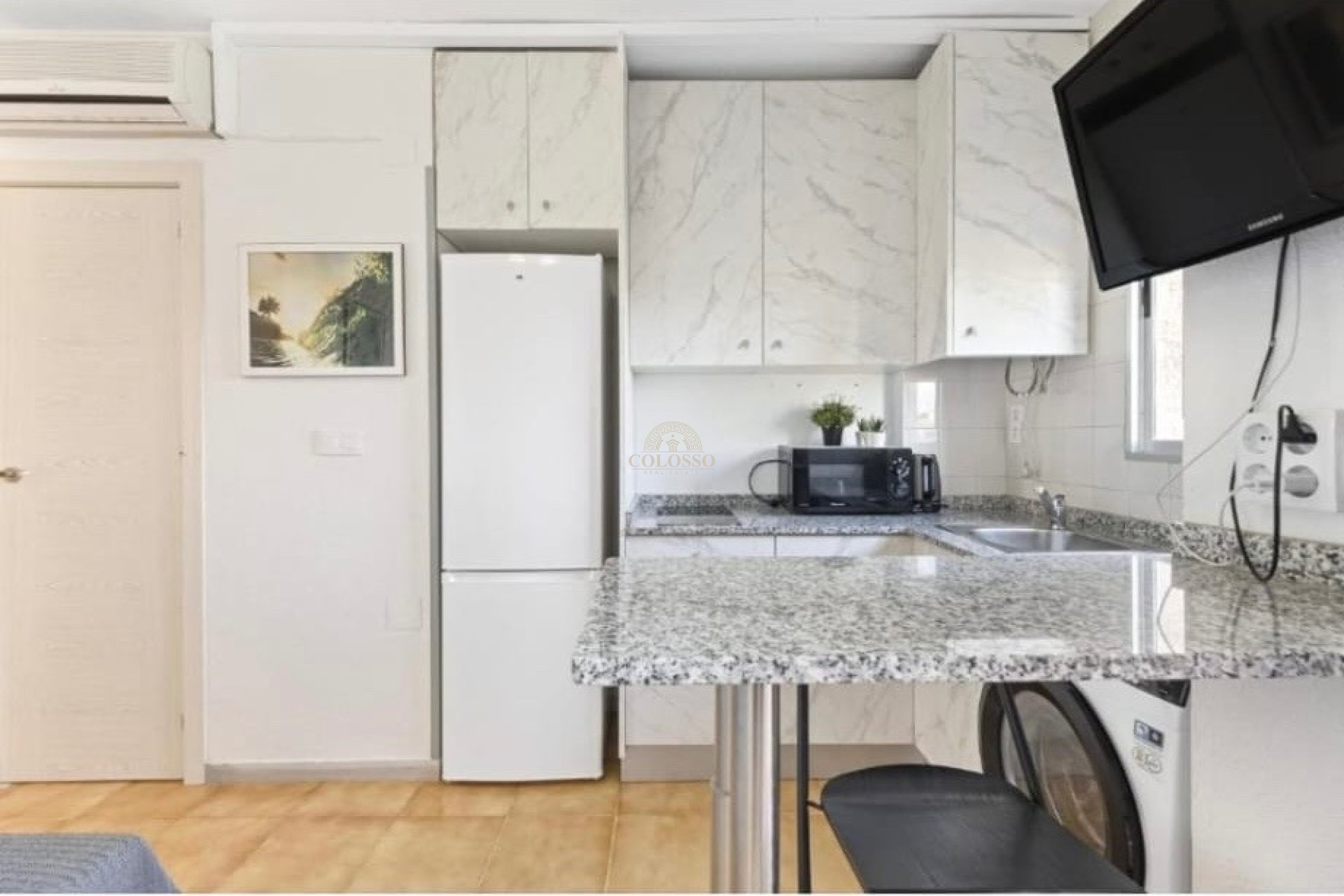 Alquiler - Apartamento / piso -
Torrevieja