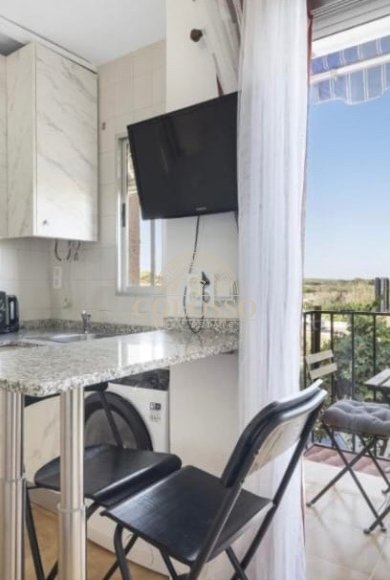 Alquiler - Apartamento / piso -
Torrevieja