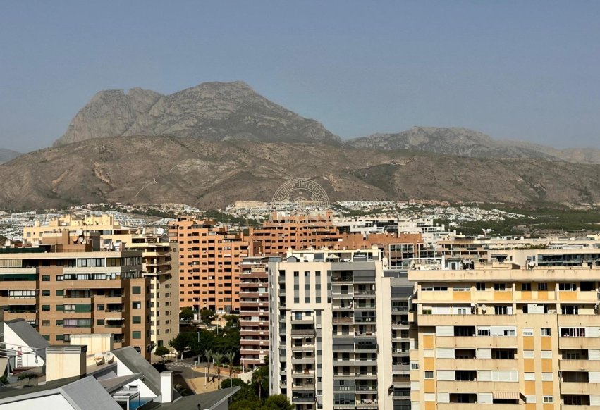 Alquiler - Apartamento -
Villajoyosa - Cala de finestrat