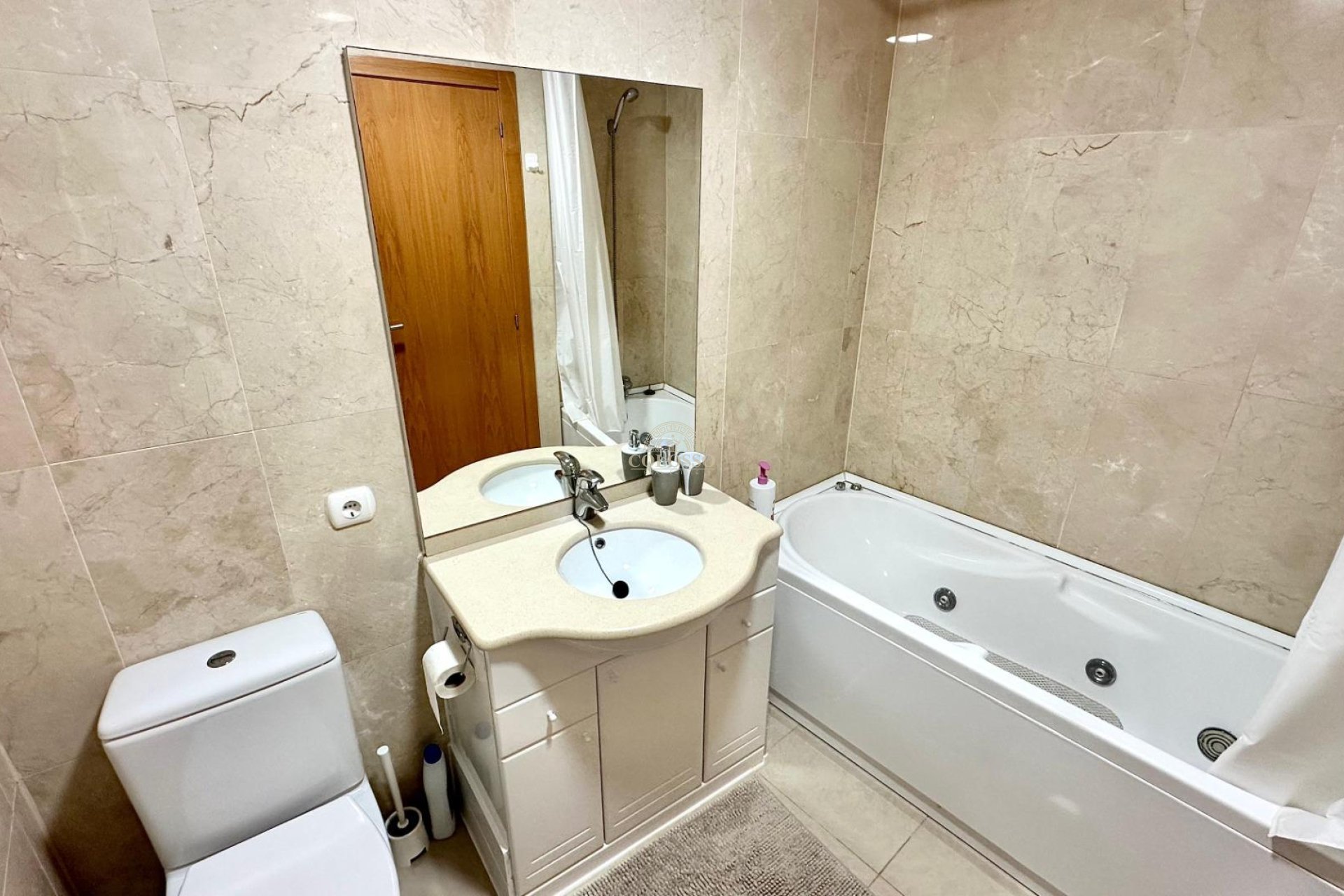 Alquiler - Apartamento -
Villajoyosa - Cala de finestrat