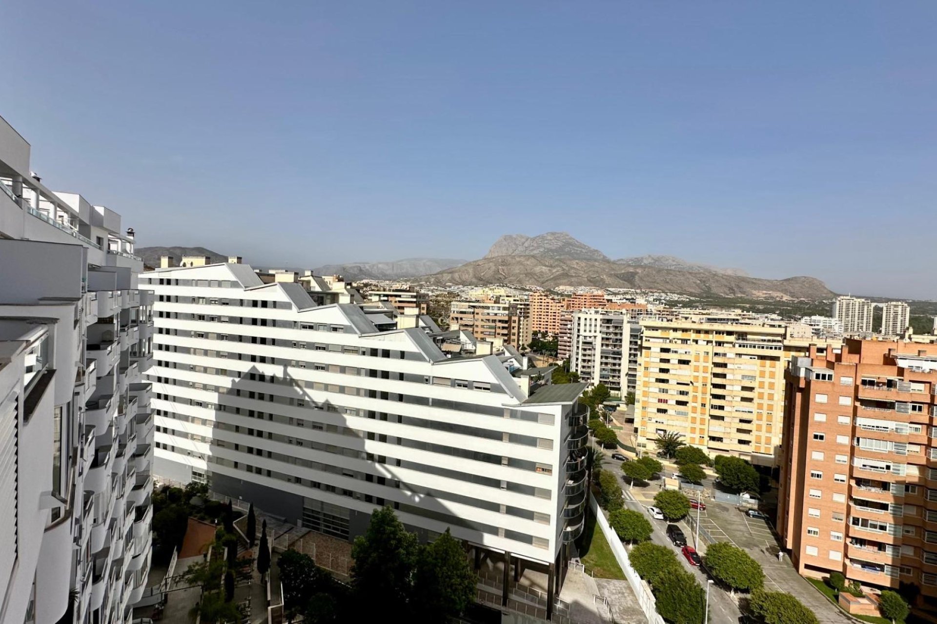 Alquiler - Apartamento -
Villajoyosa - Cala de finestrat