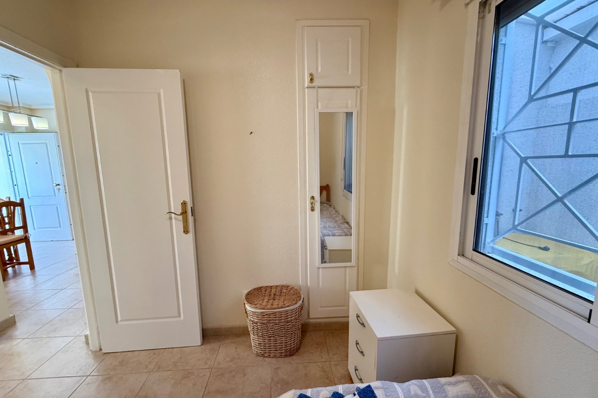 Alquiler - Bungalow Planta Baja -
Torrevieja - Nueva Torrevieja - Aguas Nuevas