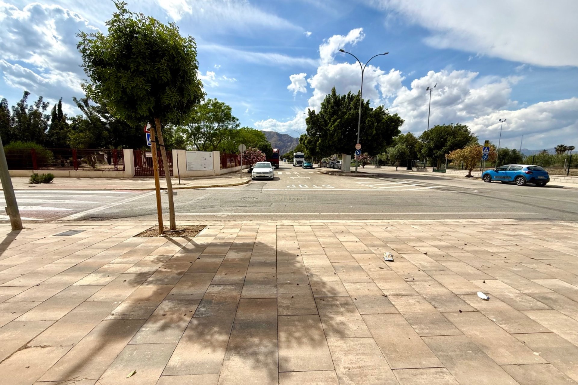 Alquiler - Local Comercial -
Rafal