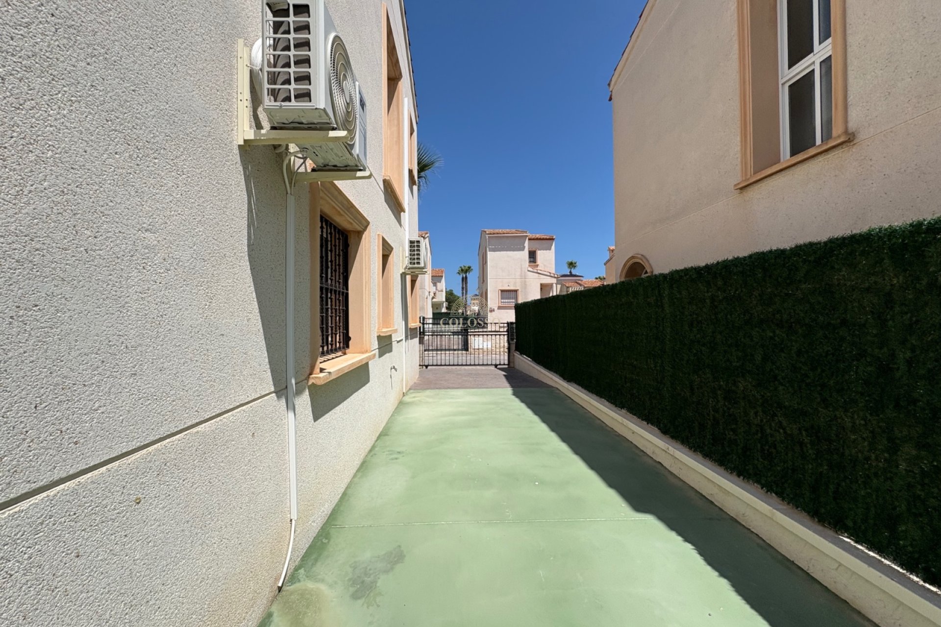 Alquiler - Villa -
Guardamar del Segura - Urbanizaciones
