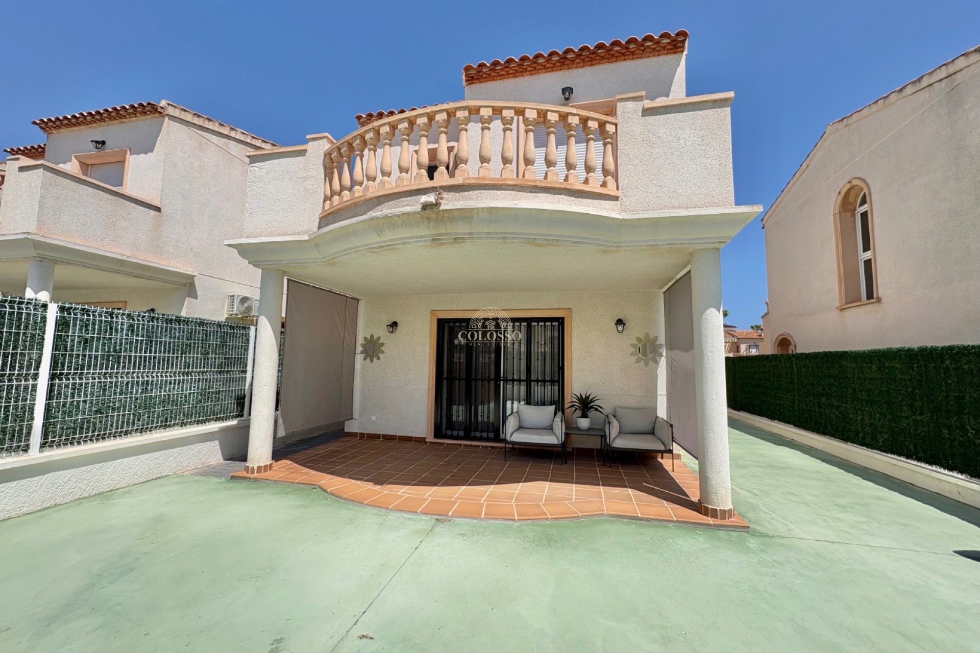 Alquiler - Villa -
Guardamar del Segura - Urbanizaciones