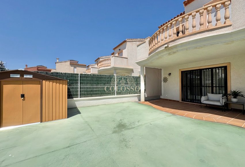 Alquiler - Villa -
Guardamar del Segura - Urbanizaciones
