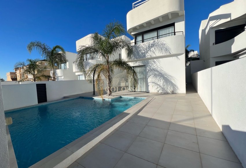 Alquiler - Villa -
San Fulgencio