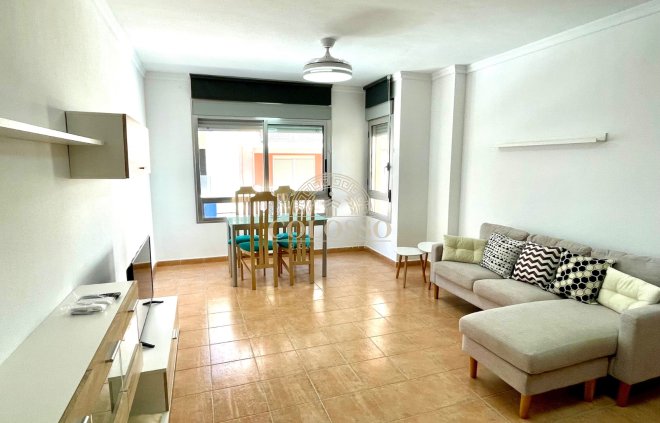 Apartamento / piso - Reventa - Torrevieja -
                    Playa del Cura