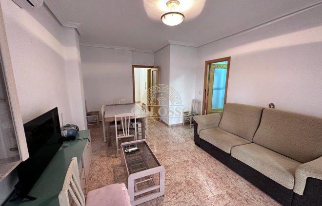 Apartamento - Reventa - Torrevieja -
                    Acequion