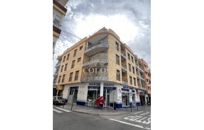 Attique - Revente - Torrevieja -
                    Centro