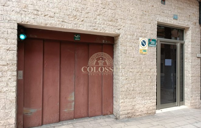 Garage - Resale - Alicante -
                    Centro