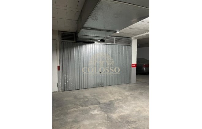 Garage - Revente - Torrevieja -
                    Centro