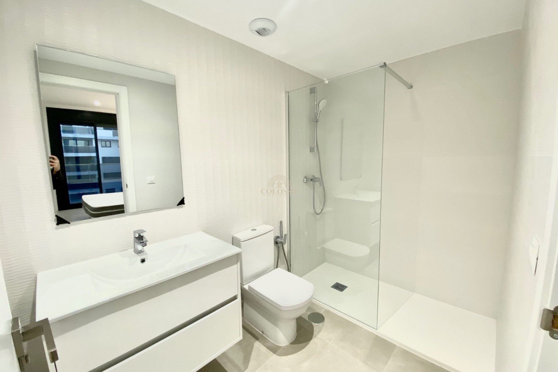 Location - Apartamento -
Alicante - Campoamor