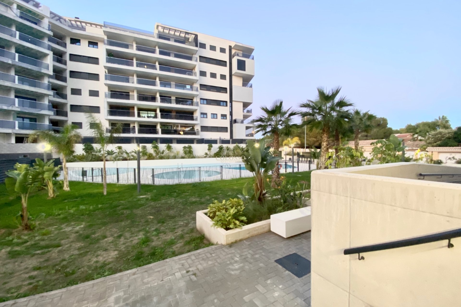 Location - Apartamento -
Alicante - Campoamor