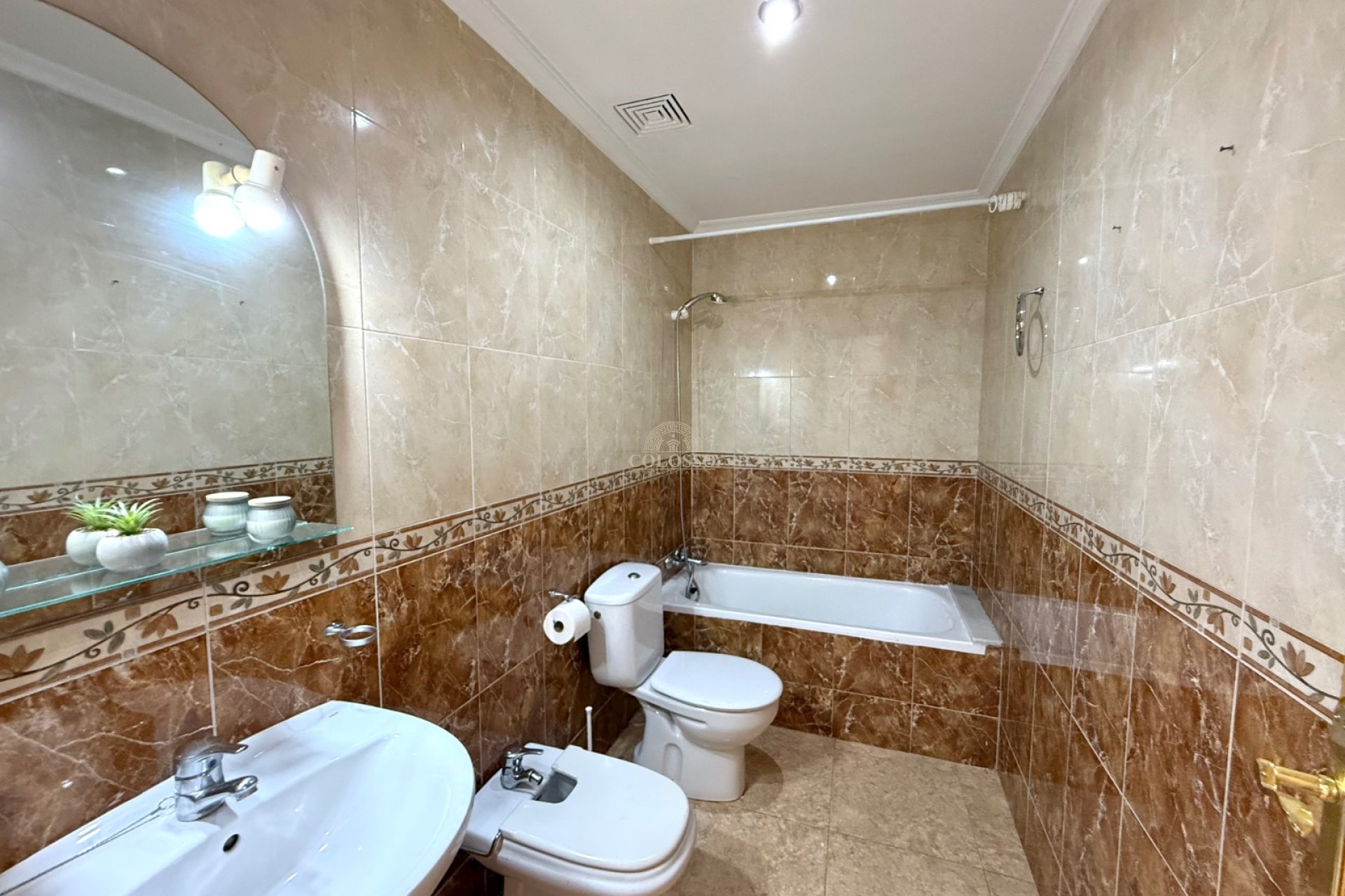 Location - Appartement -
Los Montesinos