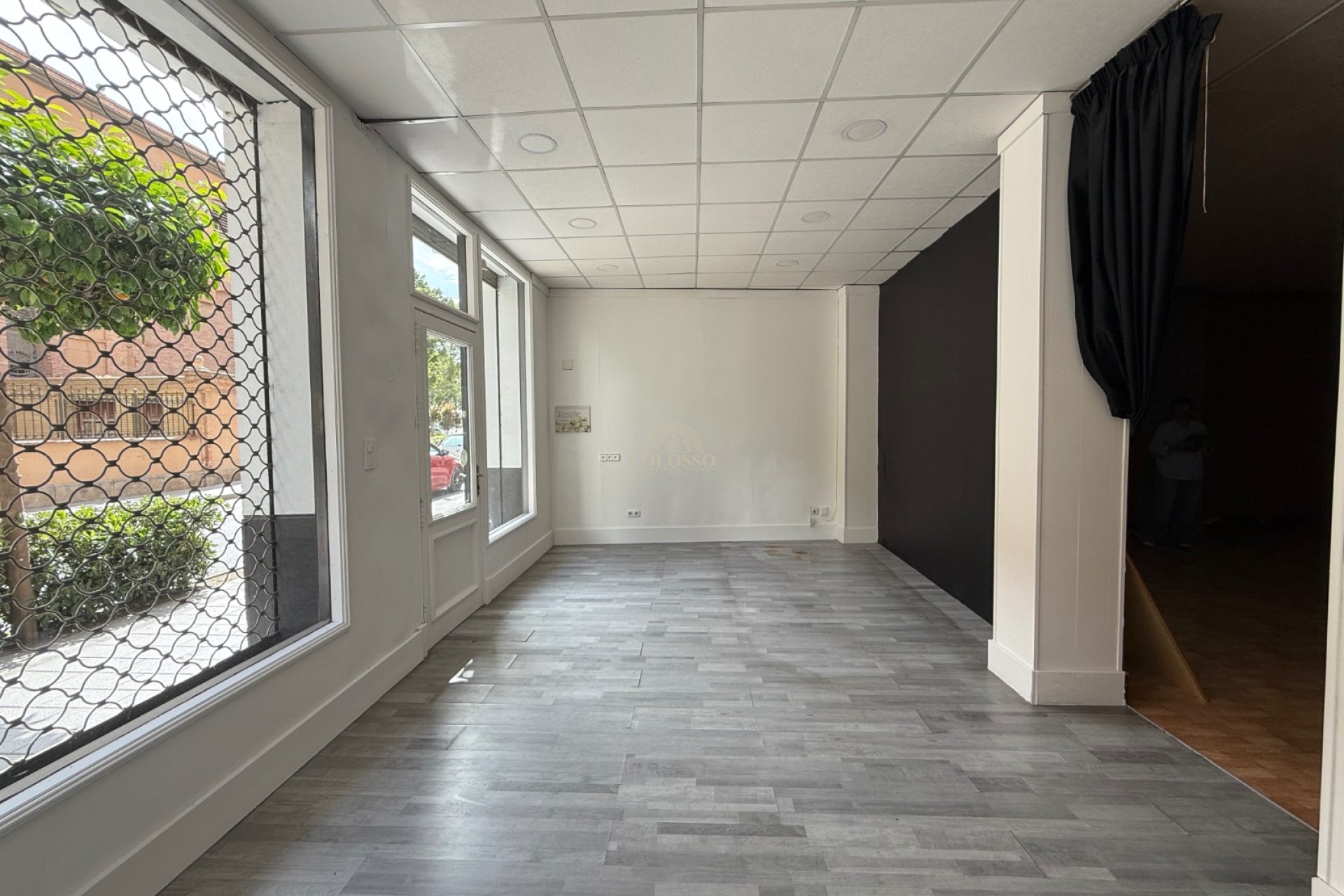 Location - Local commercial -
Orihuela