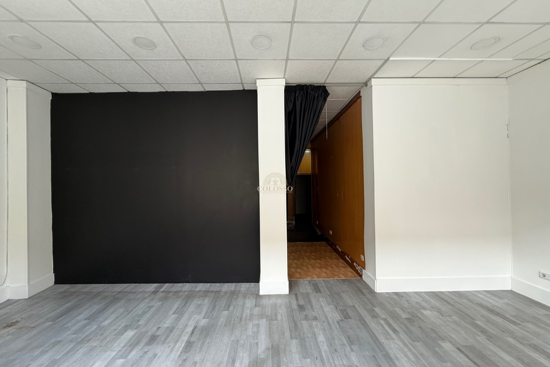 Location - Local commercial -
Orihuela