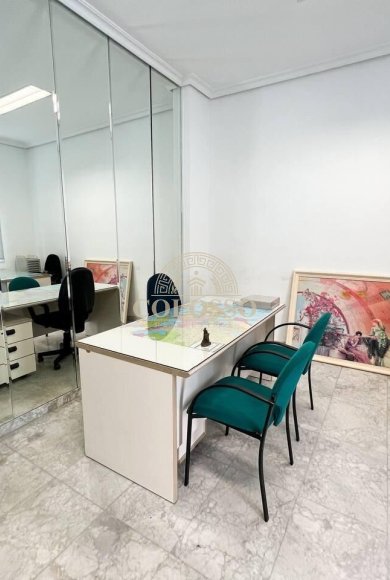 Location - Oficina -
Valencia - La Raiosa