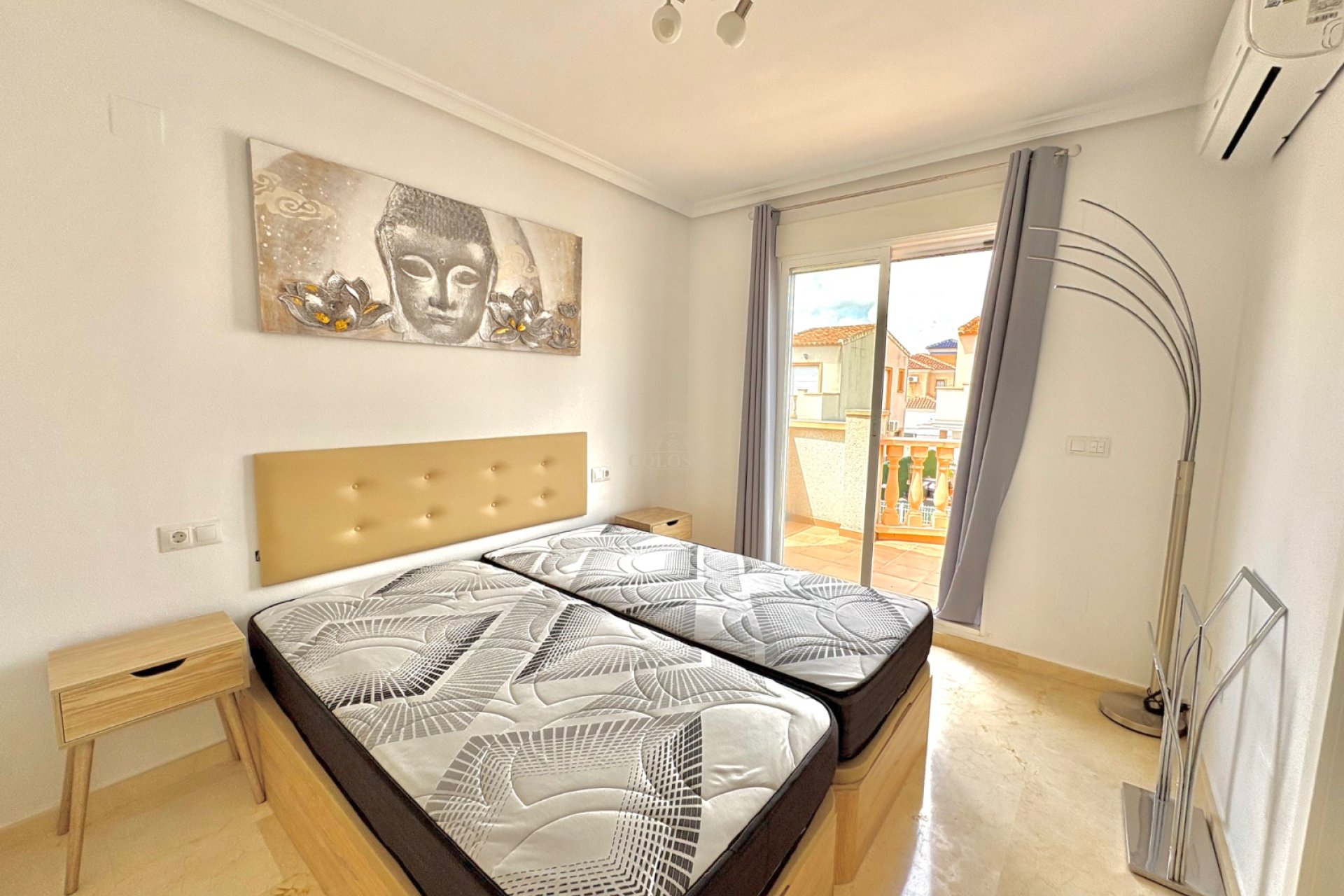 Location - Villa -
Guardamar del Segura - Urbanizaciones