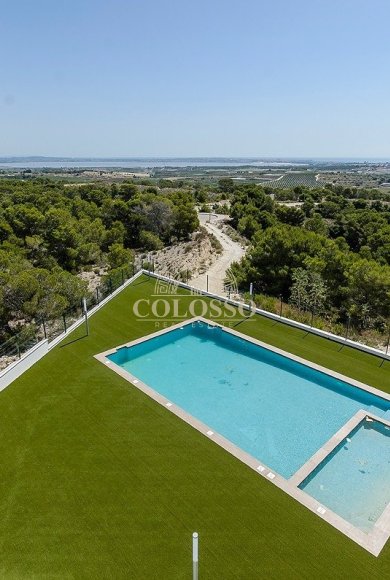 New Build - Bungalow Planta Alta -
San Miguel de Salinas - Urbanizaciones