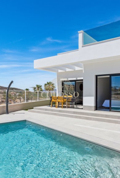 New Build - detached -
Algorfa