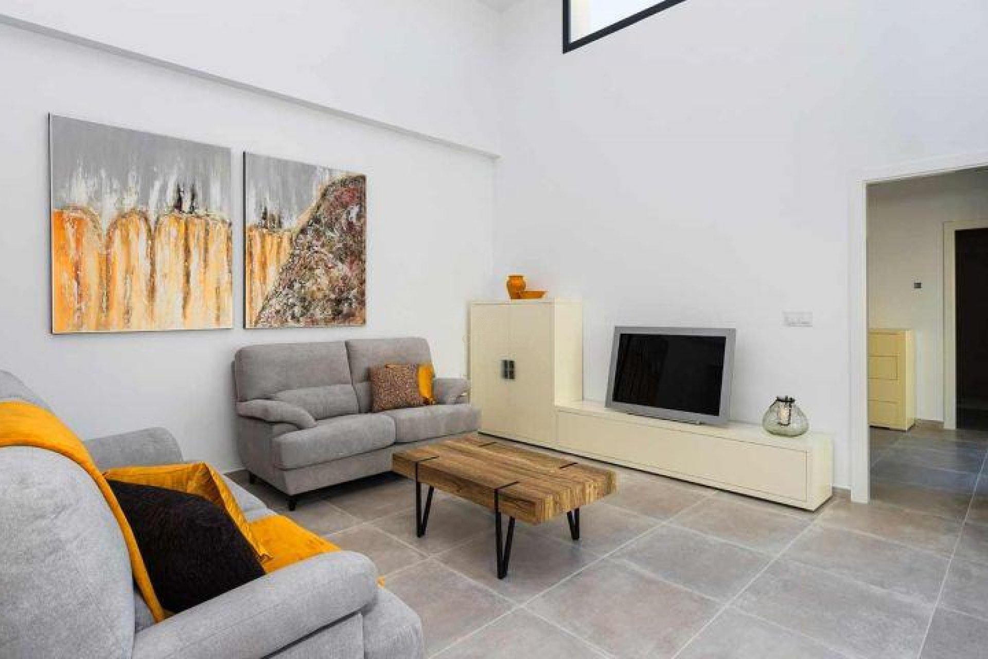 New Build - Villa -
Daya Nueva - CENTRO