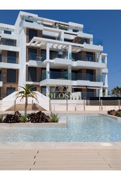 Nouvelle construction - apartment -
Denia