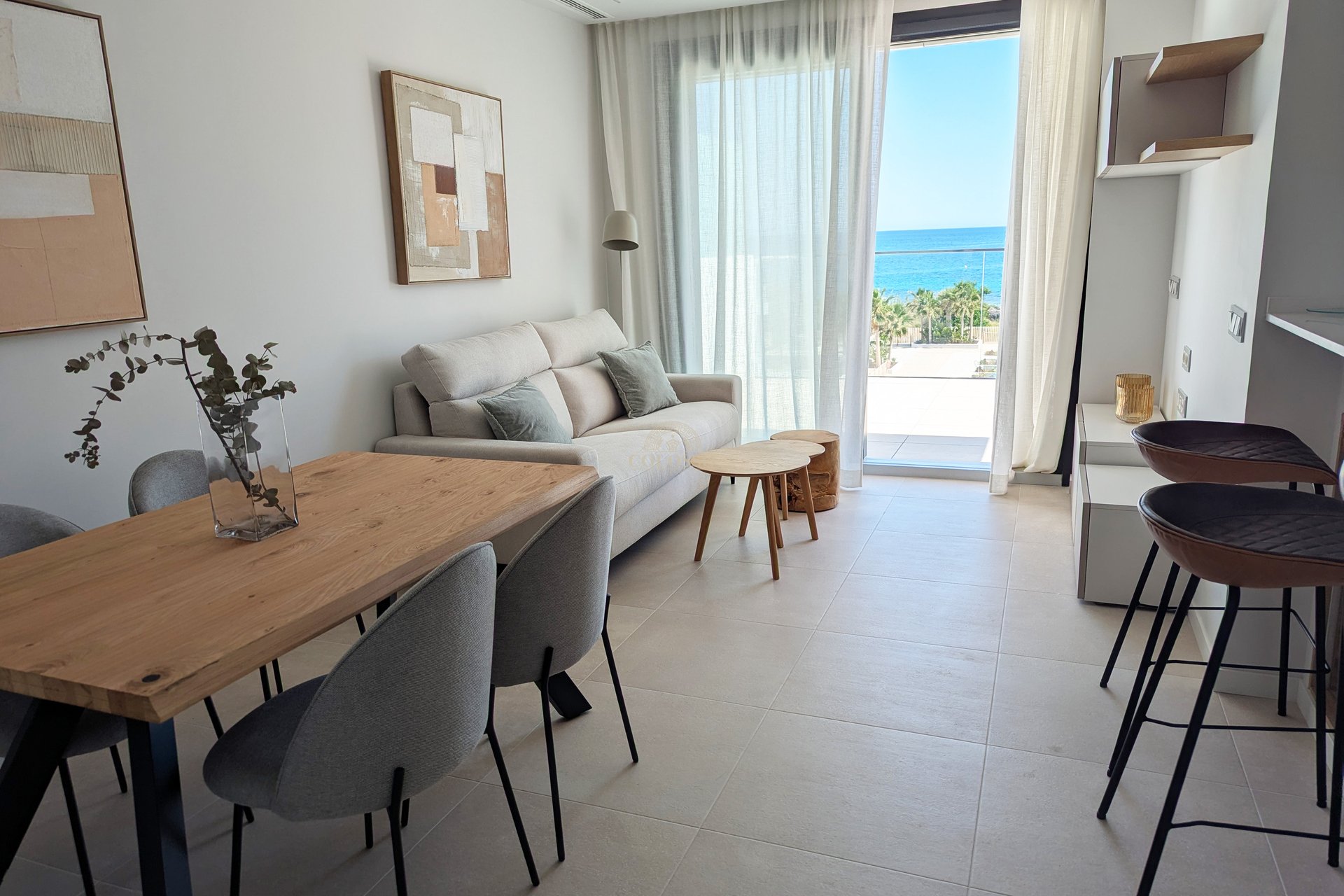 Nouvelle construction - apartment -
Denia