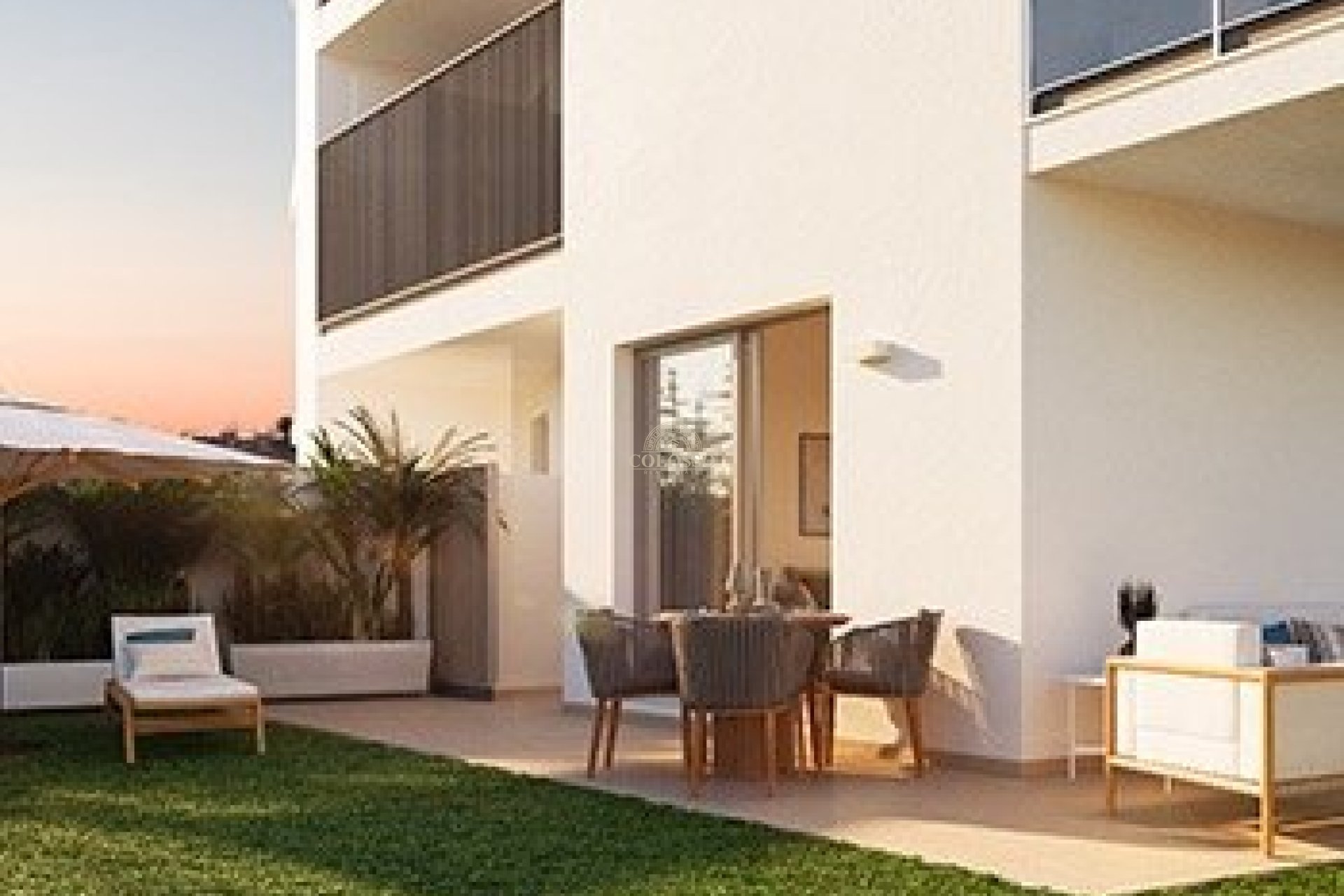 Obra nueva - Apartamento -
Denia