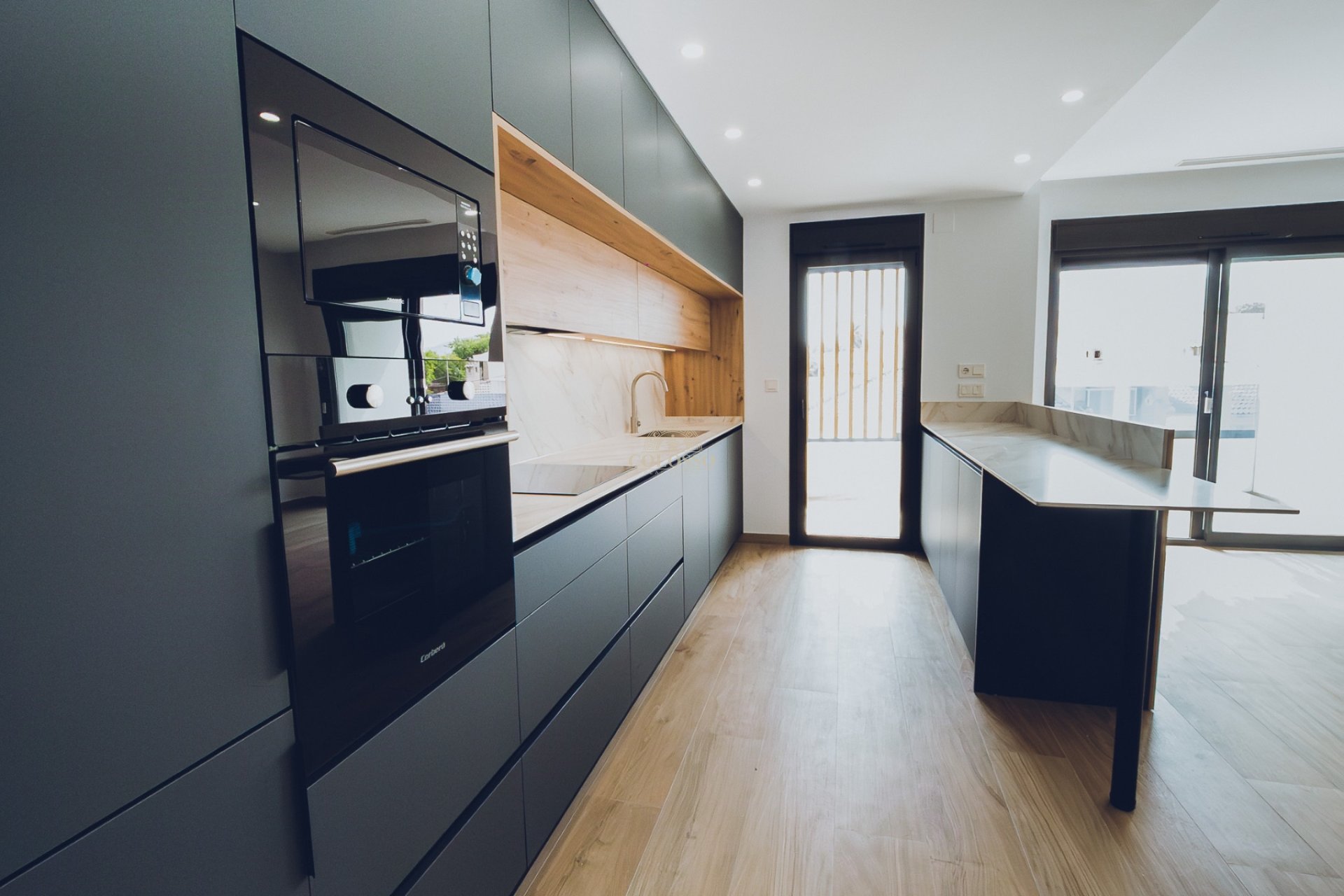 Obra nueva - Apartamento -
Redován