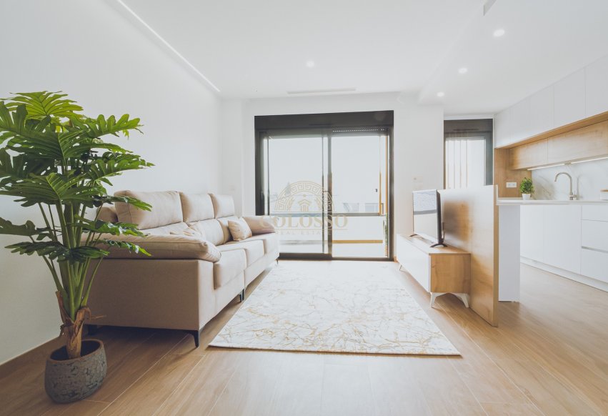 Obra nueva - Apartamento -
Redován