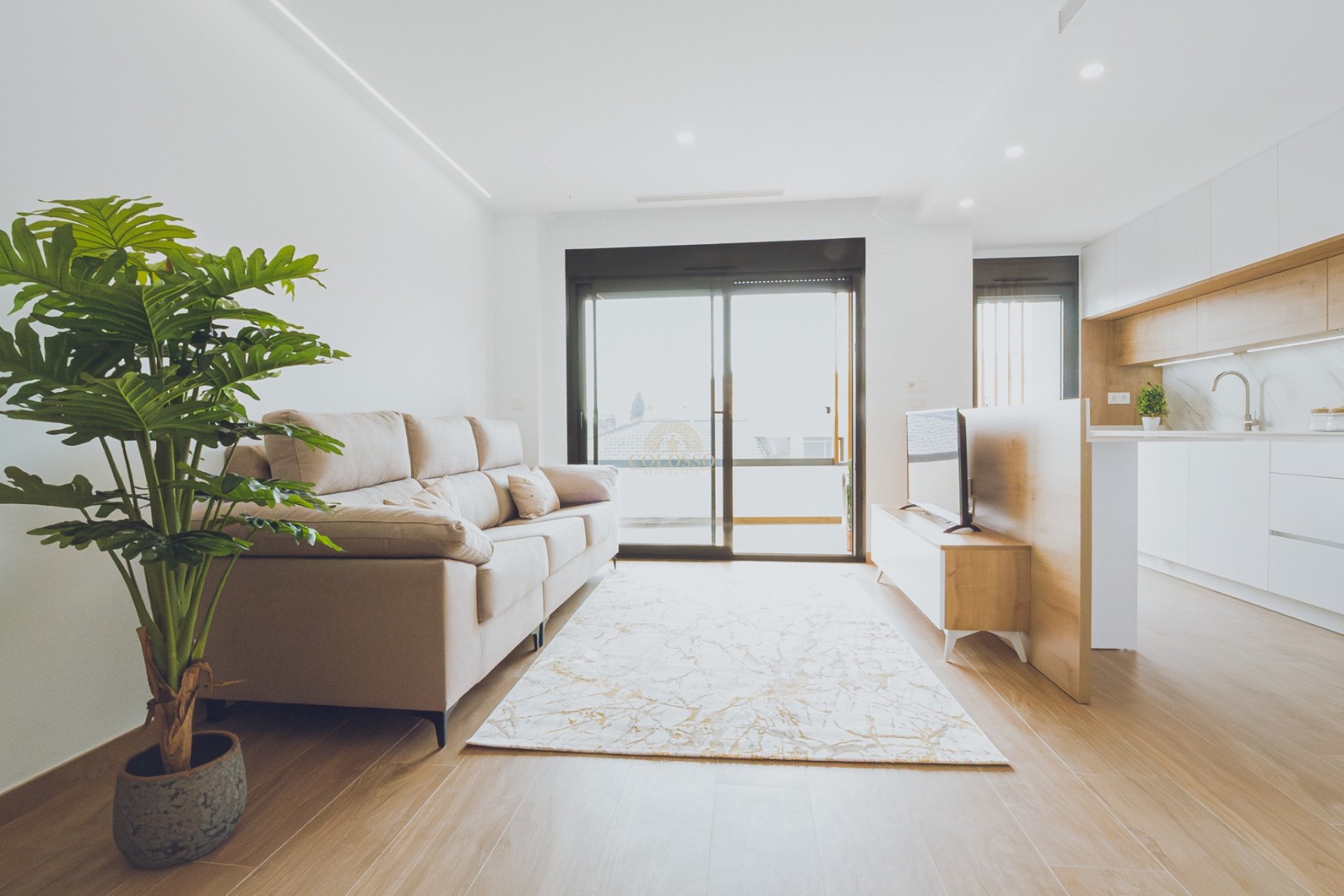 Obra nueva - Apartamento -
Redován