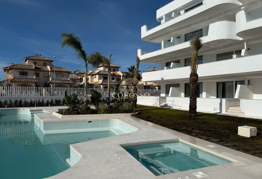 Obra nueva - Ático -
Cabo Roig