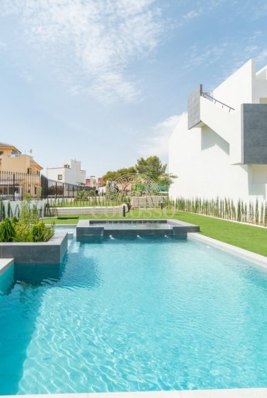 Obra nueva - Bungalow Planta Alta -
Torrevieja - Los balcones