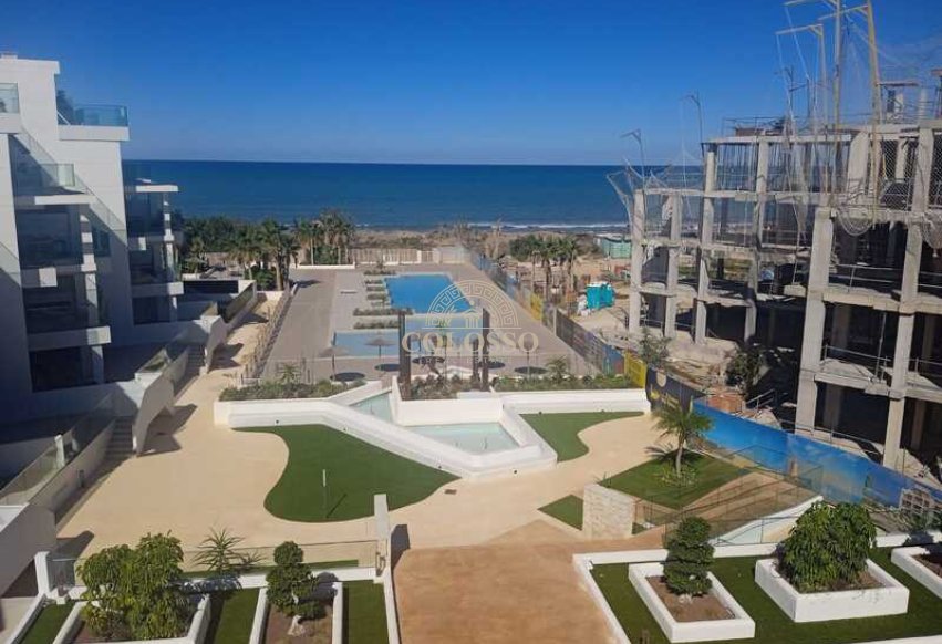 Obra nueva - ground-floor -
Denia