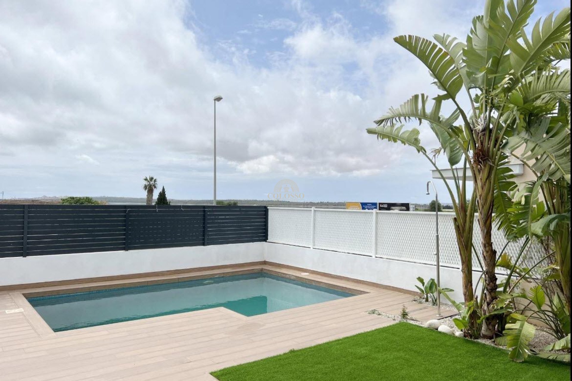 Obra nueva - Villa de Lujo -
Ciudad Quesada - Pueblo bravo
