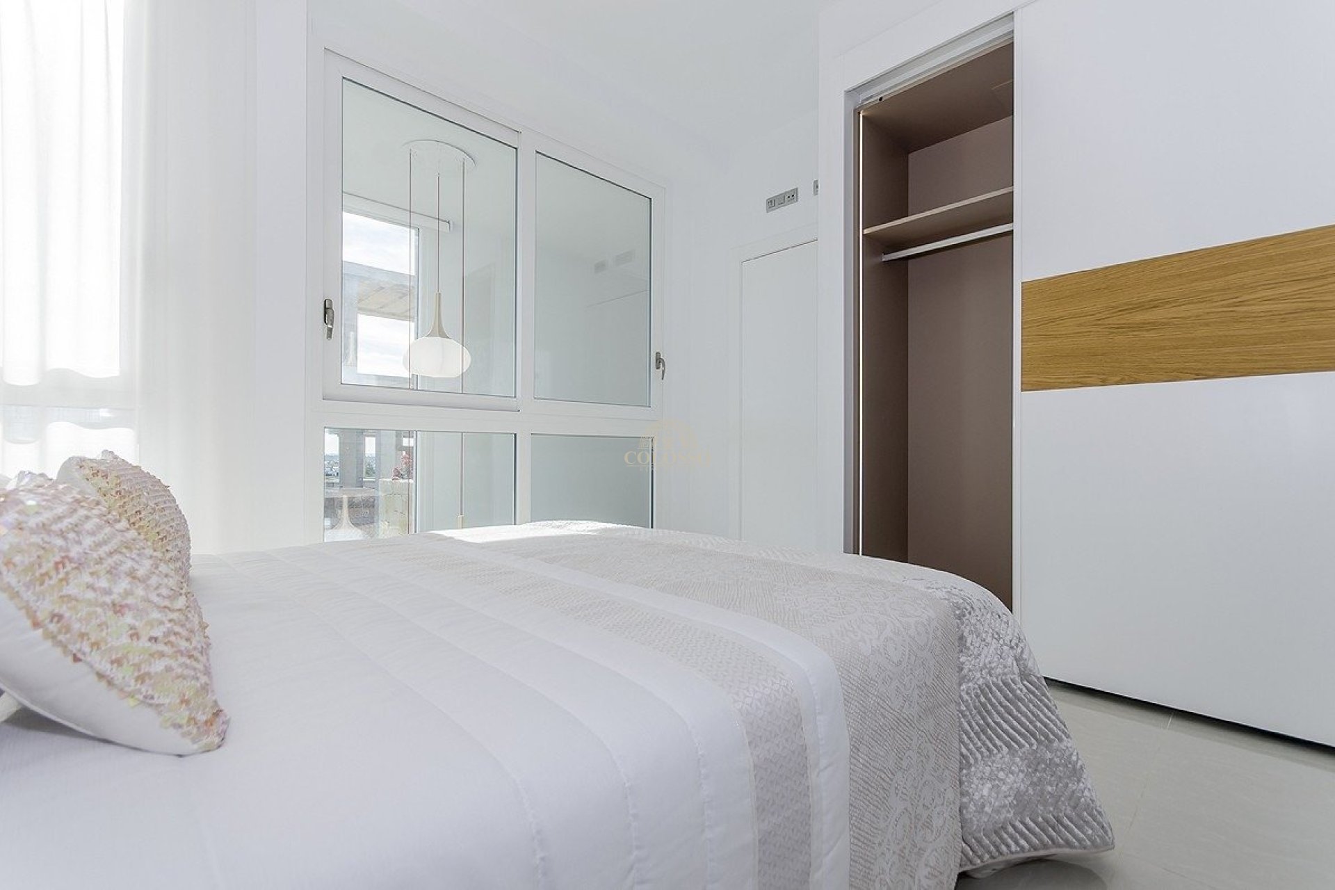 Obra nueva - Villa -
Los Montesinos - La Herada